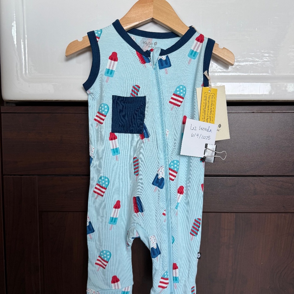 Kyte Baby NWT popsicle 12-18m sleeveless zip romper